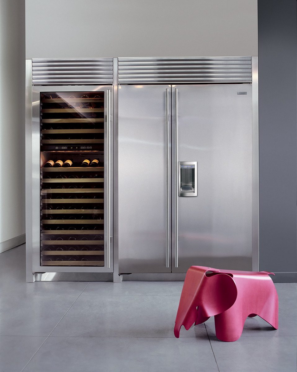 Refrigerator,Freezer With External Ice & Water Dispenser